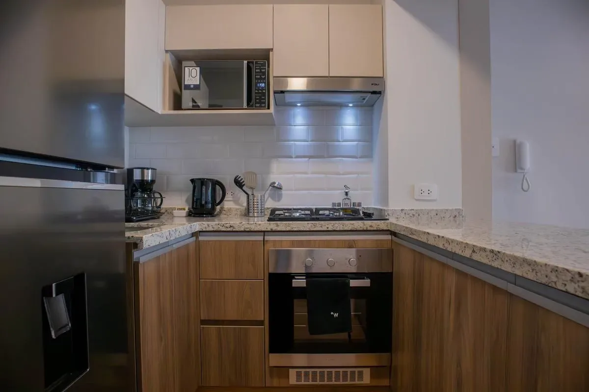 Elegant 2BR with Fantastic Pool in Miraflores