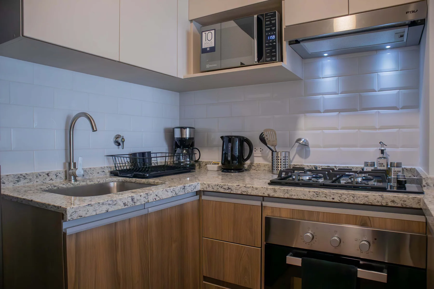 Elegant 2BR with Fantastic Pool in Miraflores