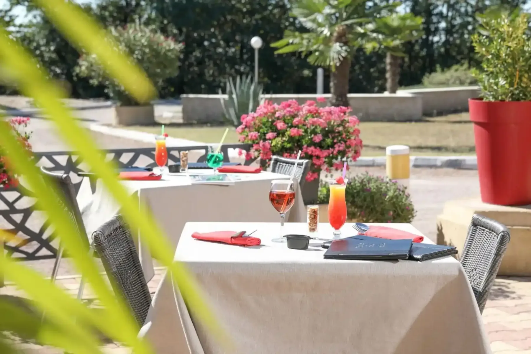 Logis Hôtel Le Tropicana