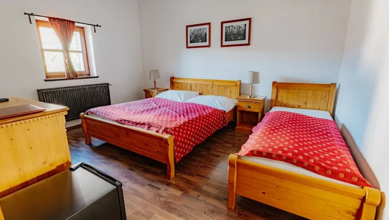 Habitación triple con cama supletoria