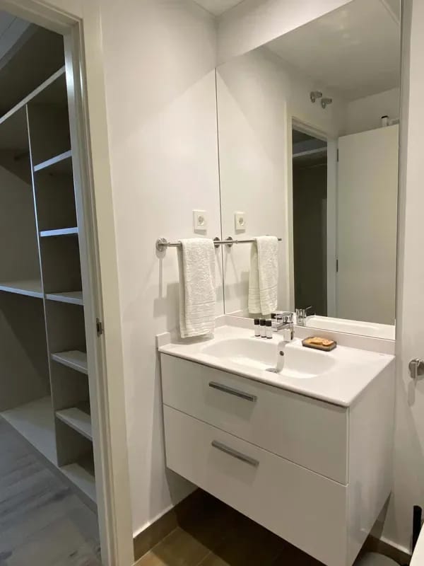 Modern 2BR with Terrace in Chueca