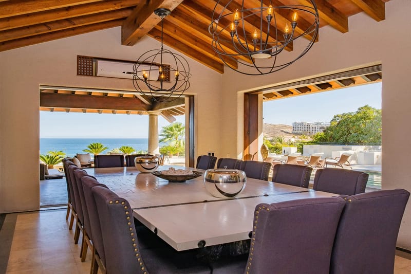 Spacious 10BR Villa w/ Hot Tub & BBQ Area