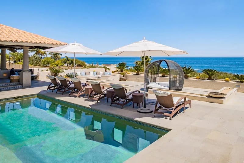 Spacious 10BR Villa w/ Hot Tub & BBQ Area