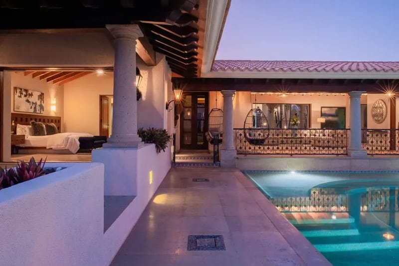 Spacious 10BR Villa w/ Hot Tub & BBQ Area