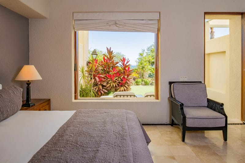 Spacious 10BR Villa w/ Hot Tub & BBQ Area