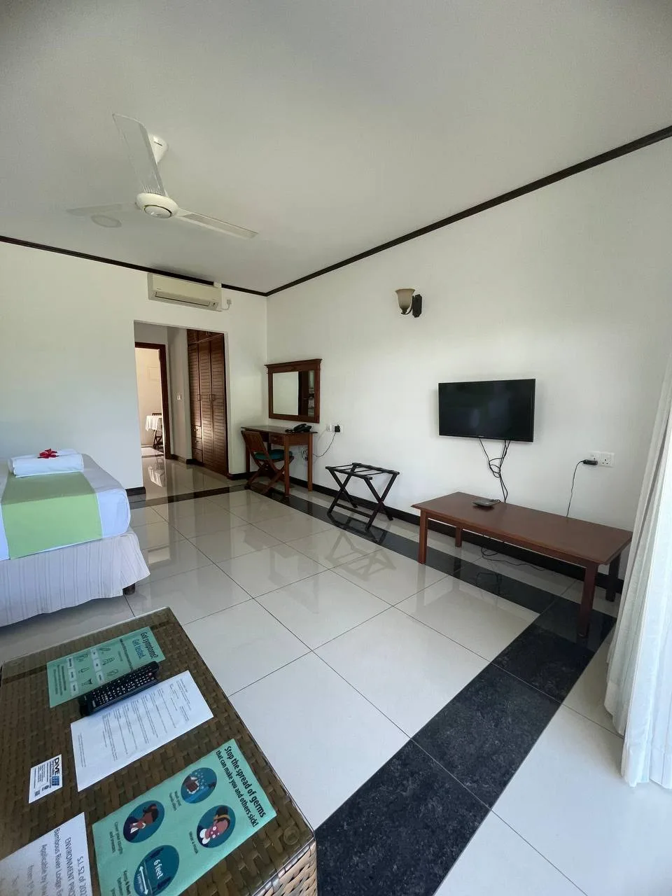 Bambous River Lodge