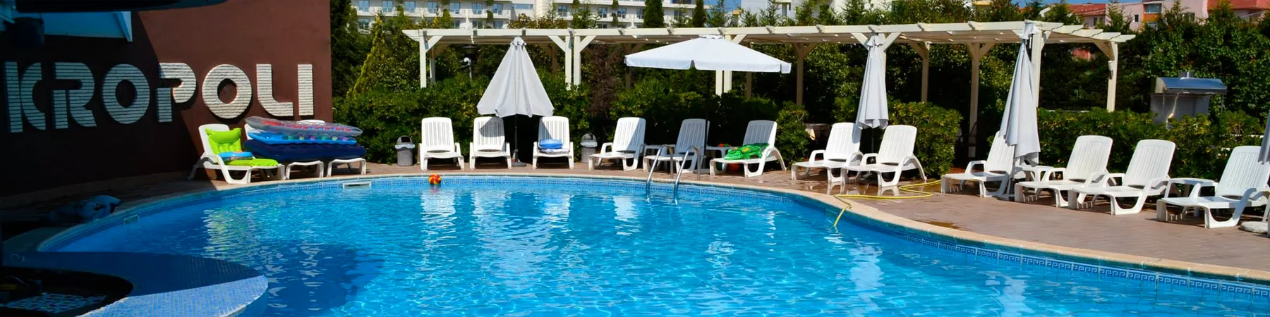 Akropoli Hotel exterior