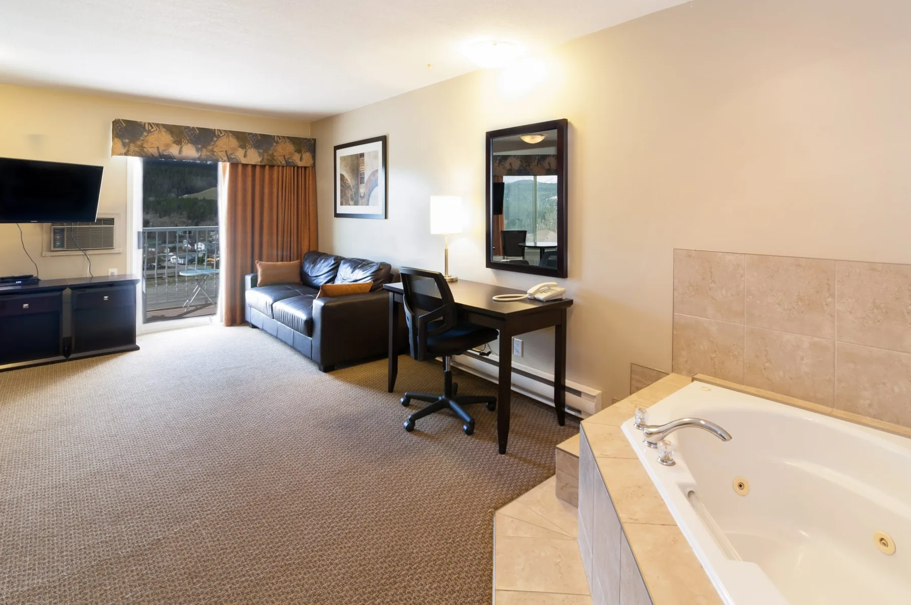 Coleman hotel property photo