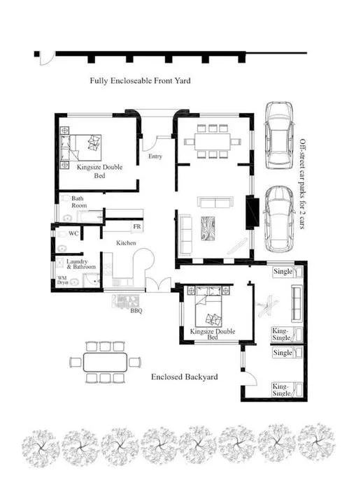 Un plano muestra una vivienda amueblada, con dormitorios, zonas de estar y espacios exteriores cercados.