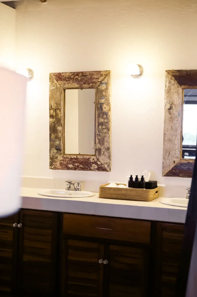 Property room photograph
