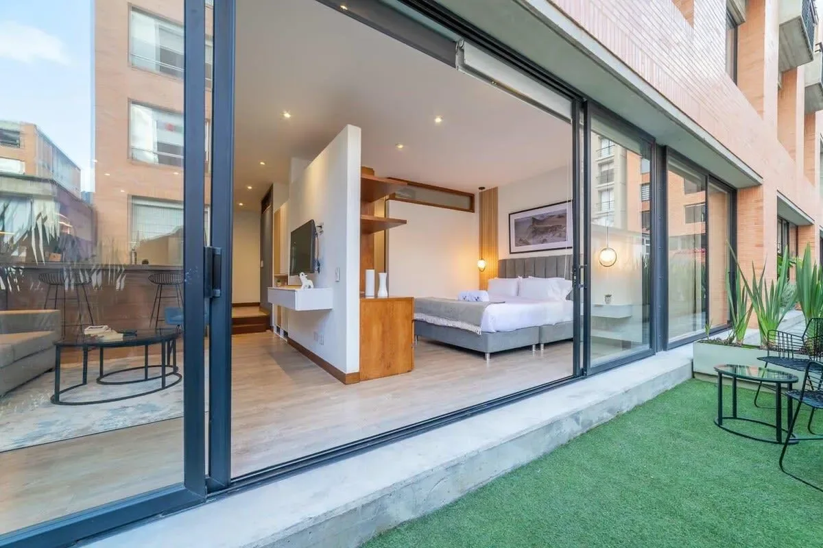 Premium 1BR in Parque Virrey