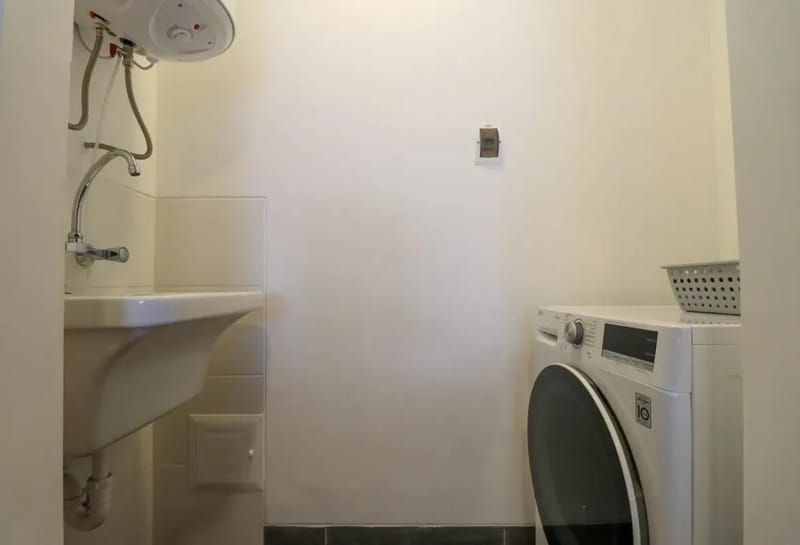Modern 2BR with Balcony in Barranco