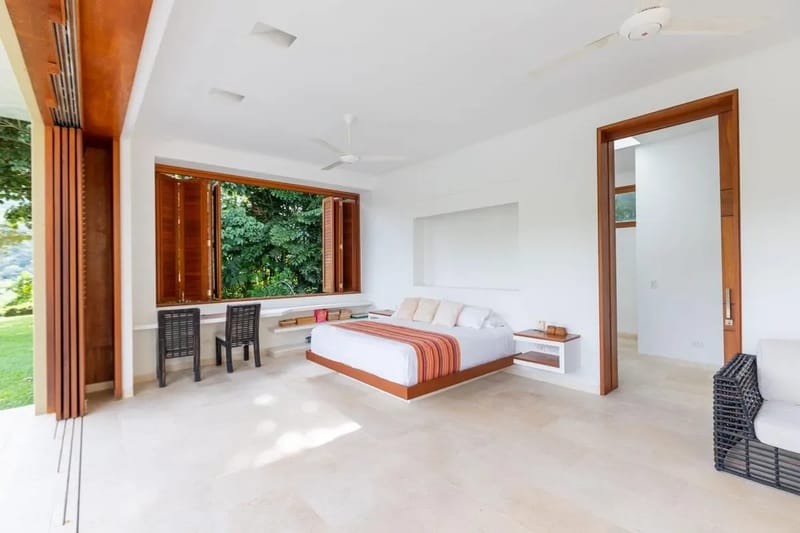 Glowing 4BR Villa w/ Pool at Mesa de Yeguas