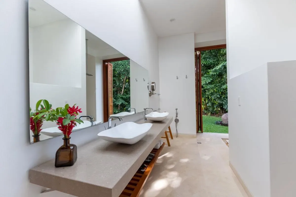 Glowing 4BR Villa w/ Pool at Mesa de Yeguas