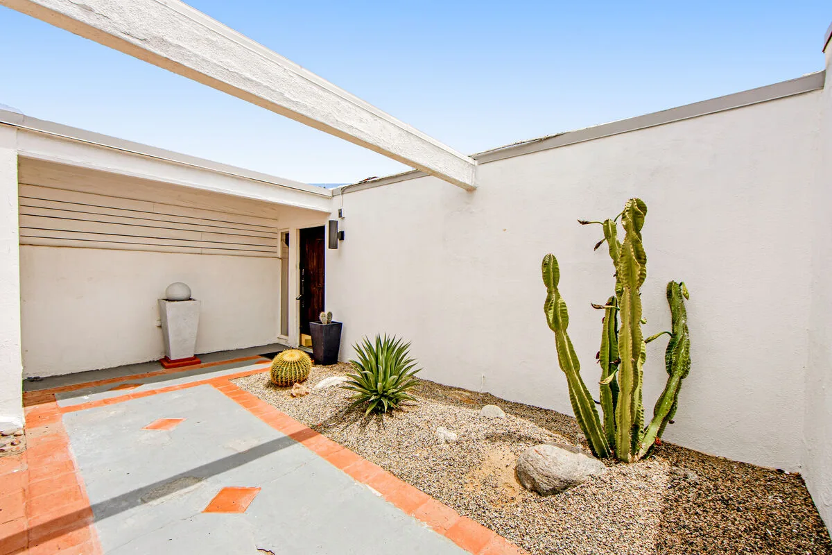 Desert Style - 4102