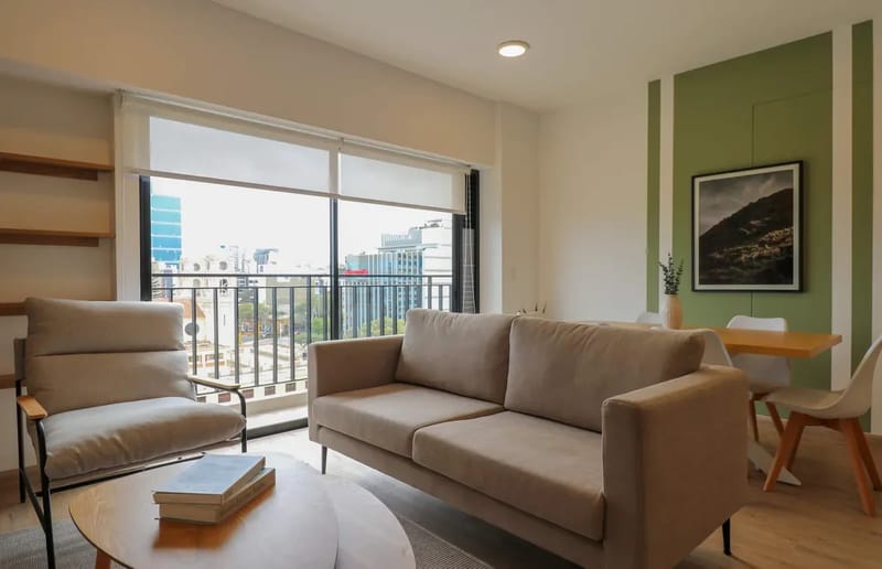 Welcoming 2BR w/ Balcony in Miraflores