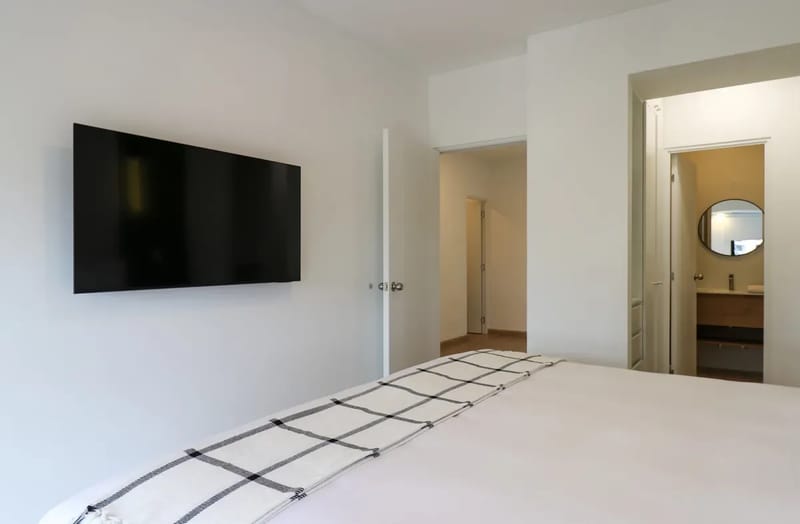 Welcoming 2BR w/ Balcony in Miraflores