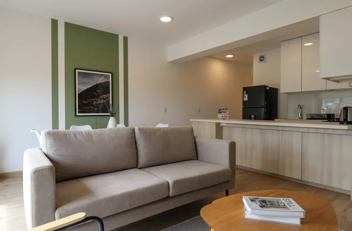 Welcoming 2BR w/ Balcony in Miraflores
