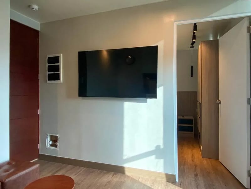 Modern 1BR w/AC near Kennedy Park