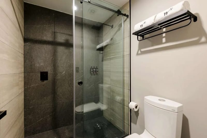 Charming 2BR w/ Balcony in Tabacalera