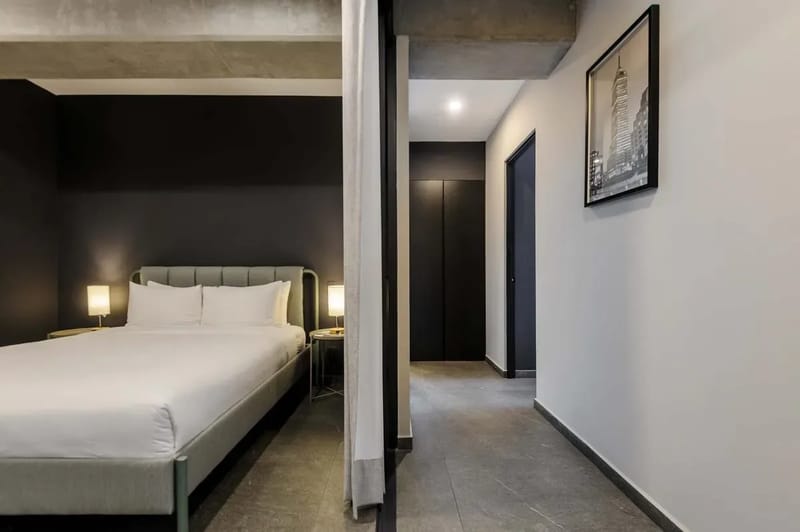 Charming 2BR w/ Balcony in Tabacalera