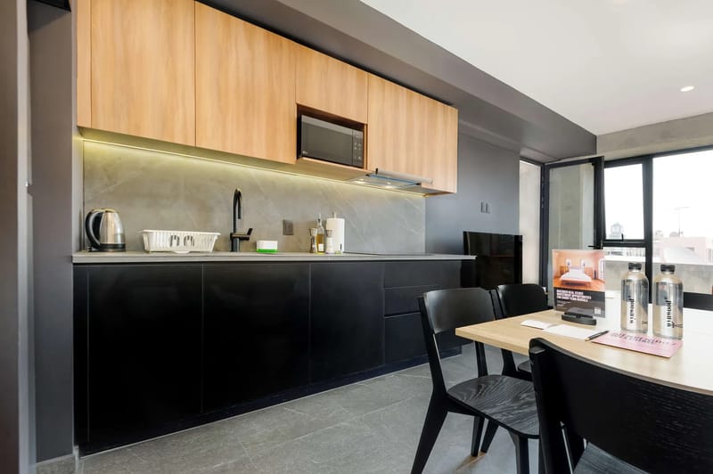 Charming 2BR w/ Balcony in Tabacalera