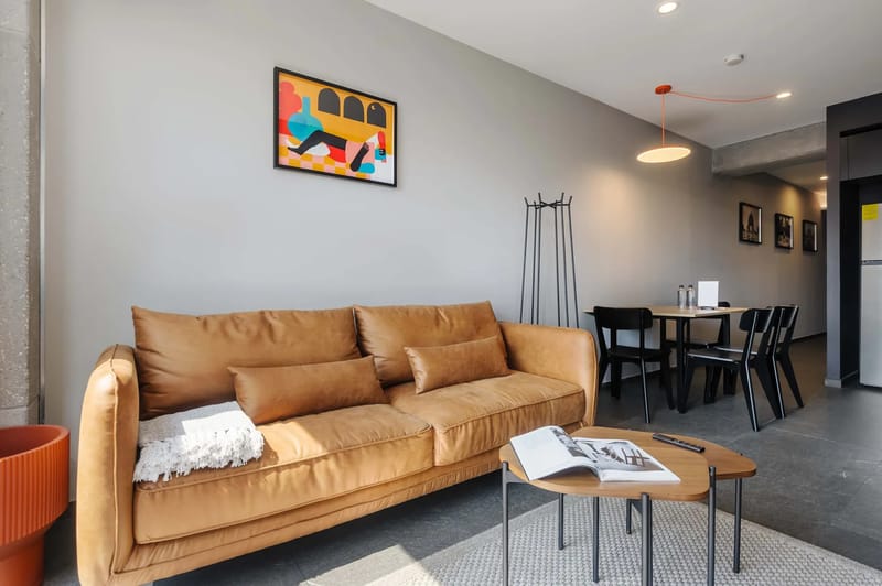 Charming 2BR w/ Balcony in Tabacalera