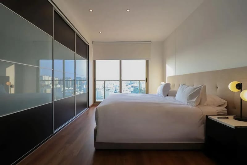 Upscale 2BR Duplex w/ Balcony in Miraflores