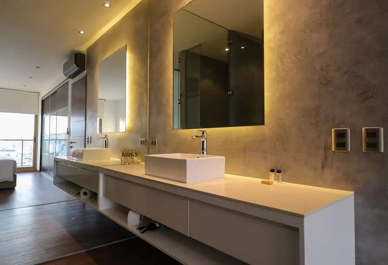Upscale 2BR Duplex w/ Balcony in Miraflores