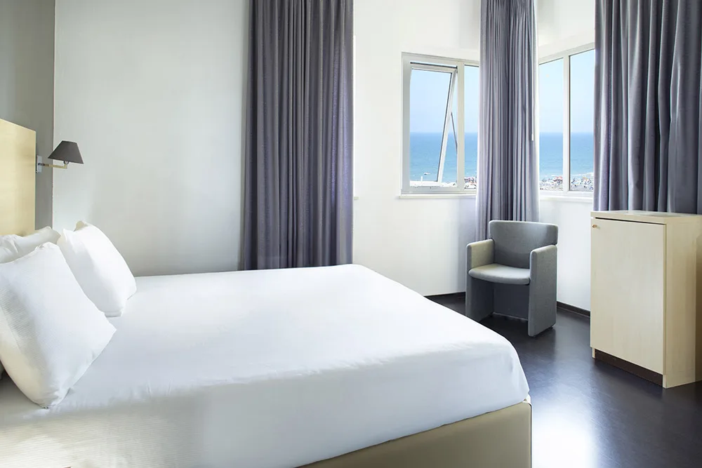 Club Meeting Hotel property photo