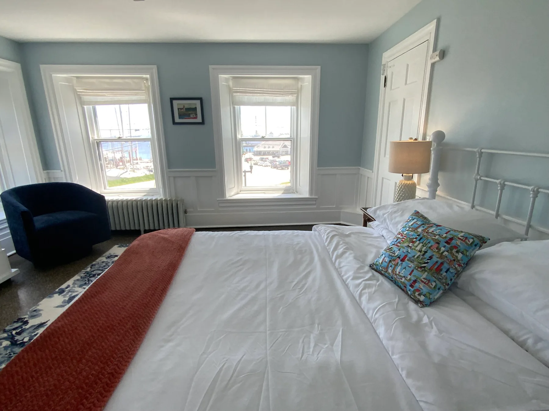 Guest room at Granite Inn