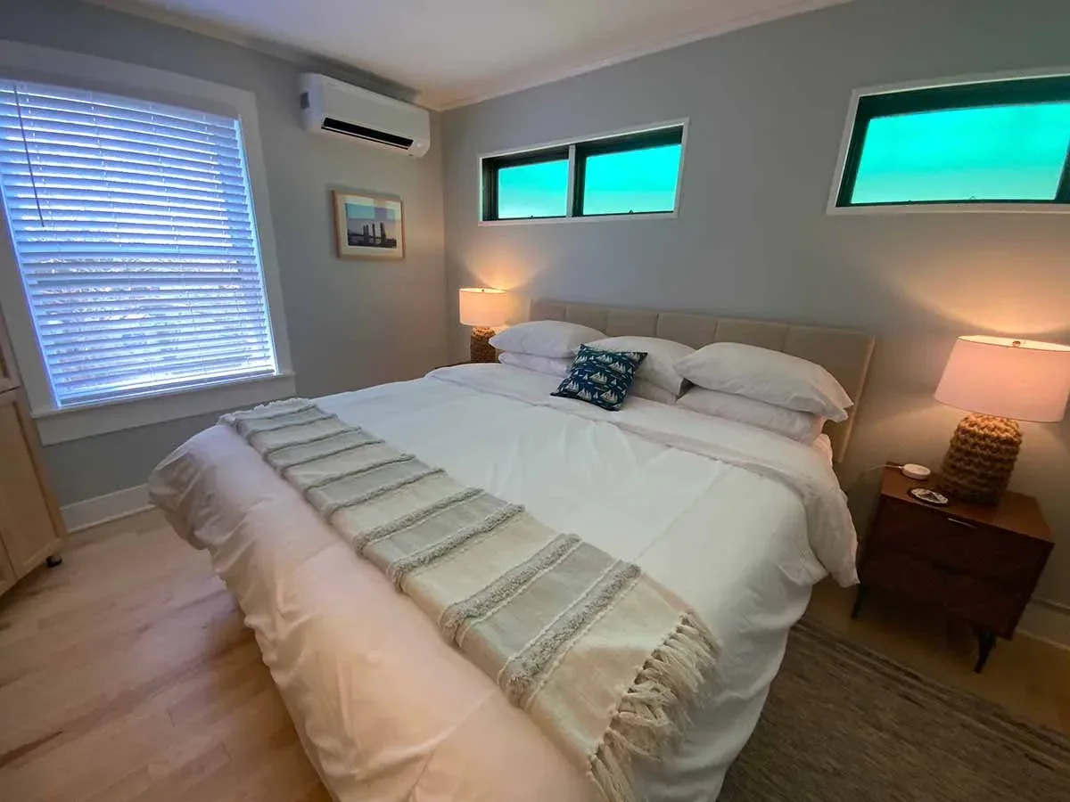 Rooms One/Two suite