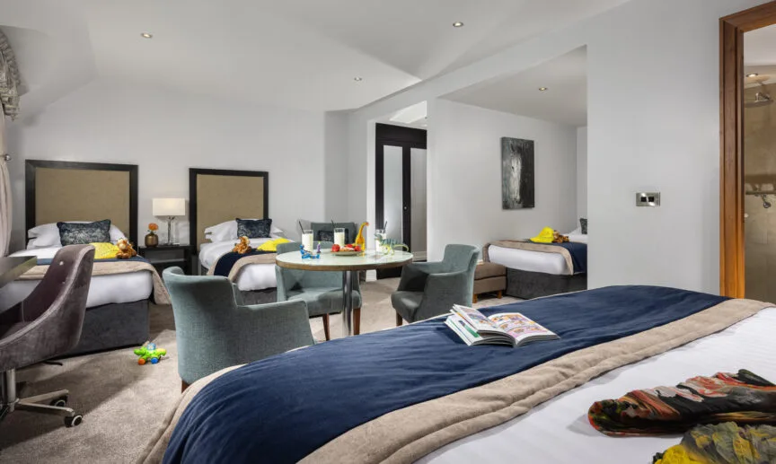 Deluxe Family Room