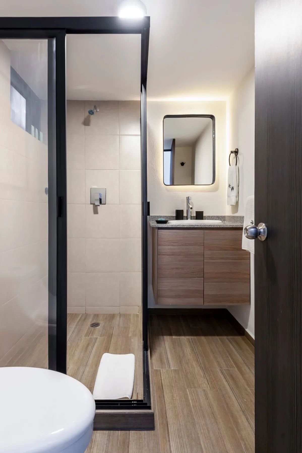 Unique 2BR in Parque España