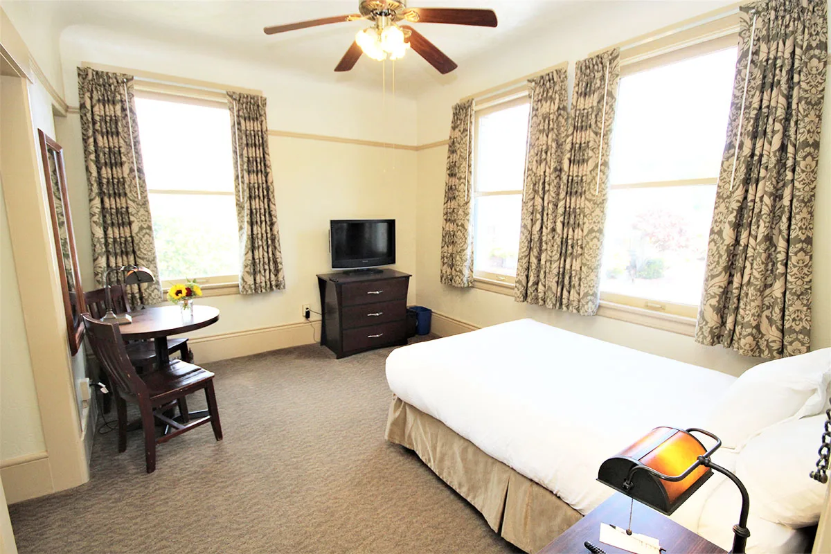 Habitación estándar con cama matrimonial