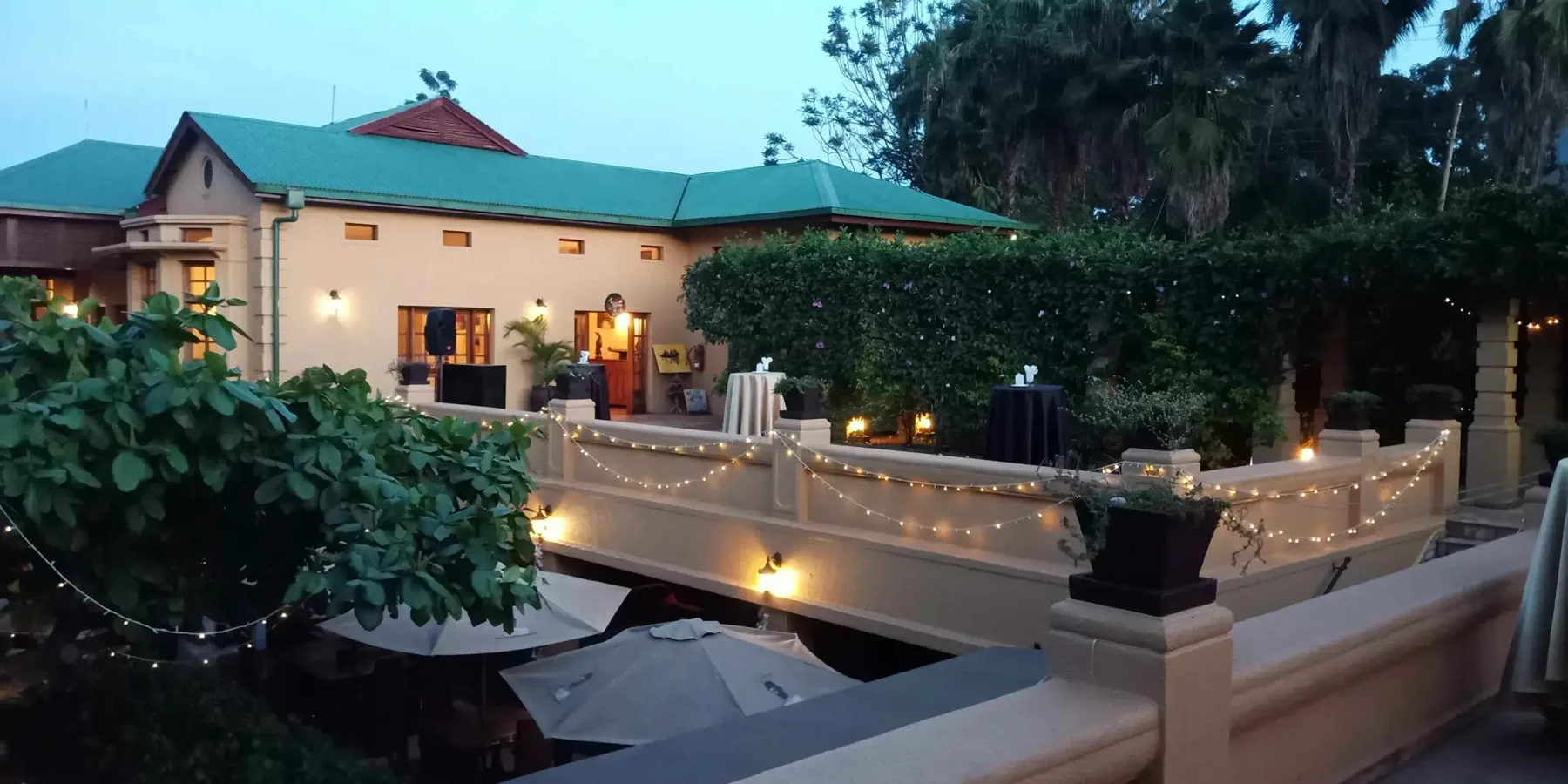 Montaje para un evento al aire libre en el hotel
