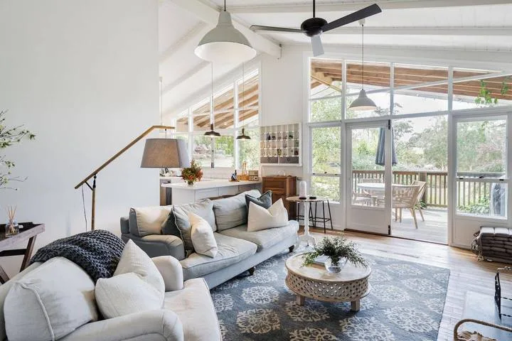Harbour Haven—Generous Group Stay Near Martha Cove