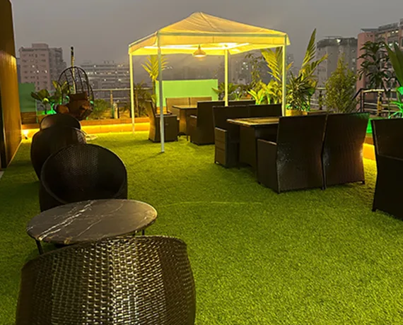 Terza rooftop restaurant