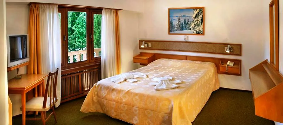 Intermediate room