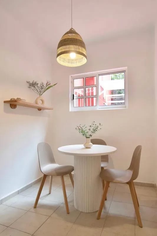Comfortable 7BR Home with Cozy Terrace