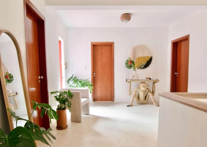 Comfortable 7BR Home with Cozy Terrace