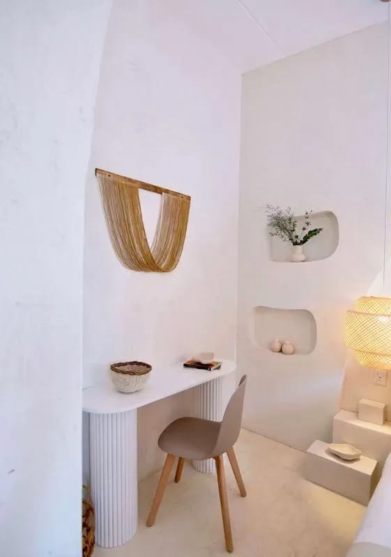 Comfortable 7BR Home with Cozy Terrace