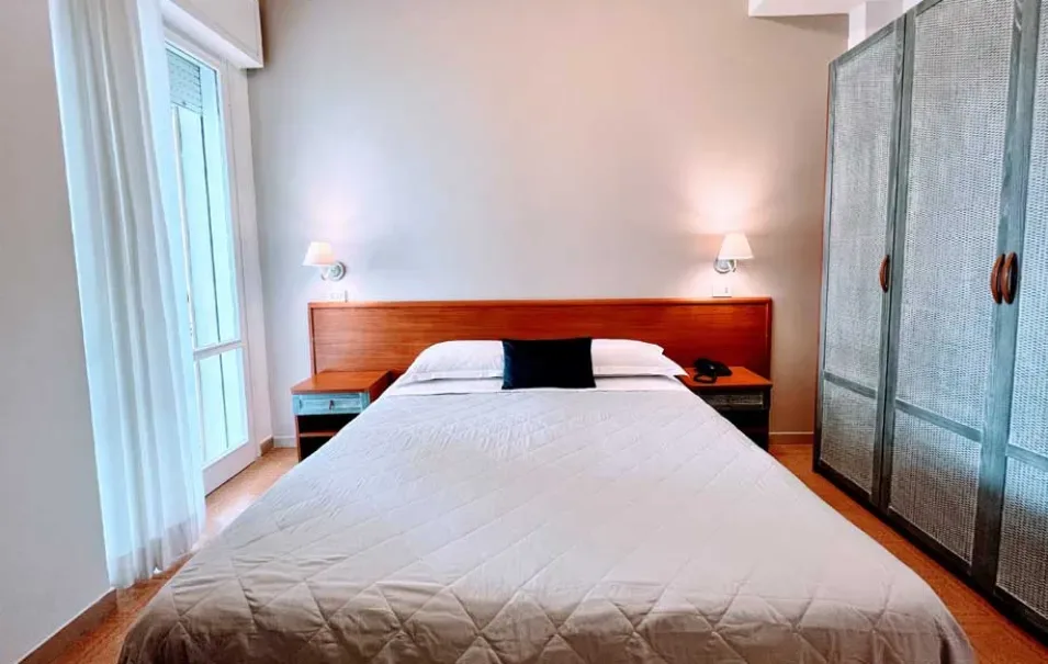 Aura Living Hotel