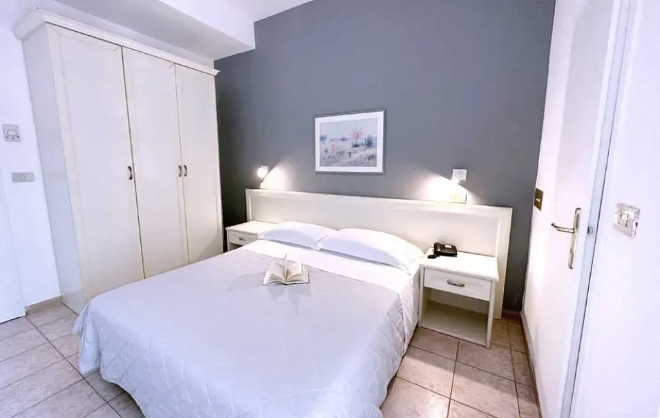 Aura Living Hotel