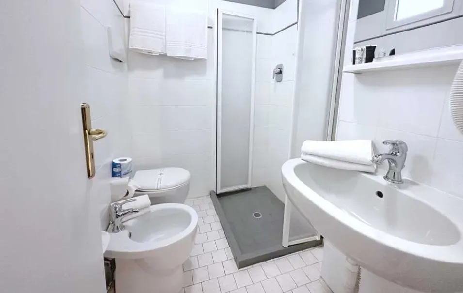 Aura Living Hotel