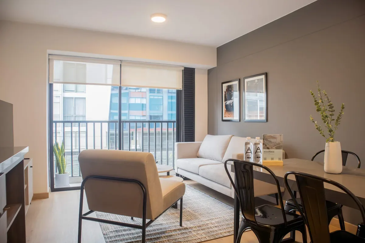 Striking 1BR Duplex in Miraflores