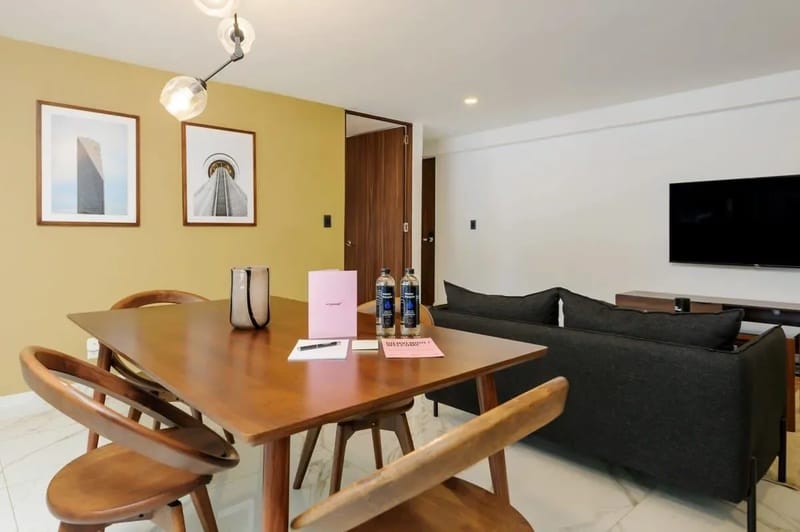 Splendid 1BR with Perfect Balcony in Polanco