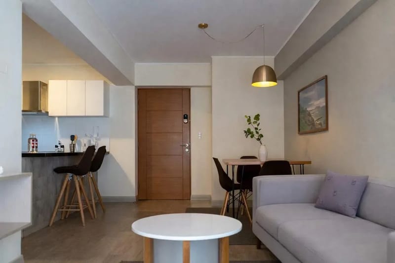 Comfortable 2BR w/ Balcony in Miraflores