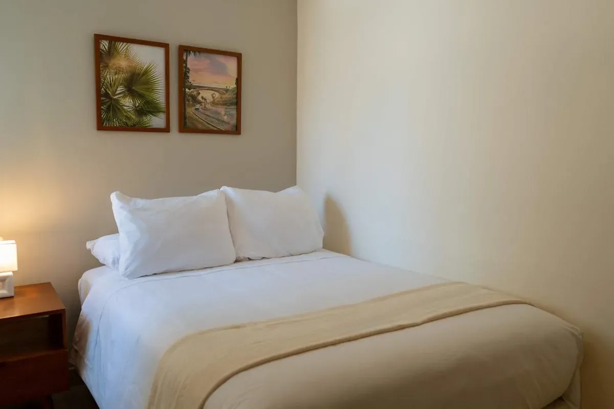Comfortable 2BR w/ Balcony in Miraflores