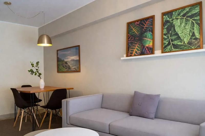 Comfortable 2BR w/ Balcony in Miraflores